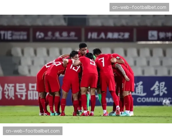 朴镕宇与黄仁范的中场组合将承担攻防转换枢纽，二人发挥是球队命脉。